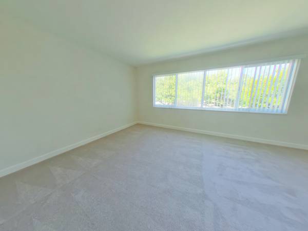 Apartments on Coleman Place · Menlo Park photo 5