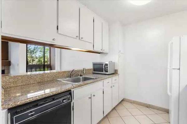 2101 Shore Line Drive, Alameda, CA 94501 photo 2