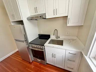 1BR/1BA Apartment on Sutter St · San Francisco photo 4