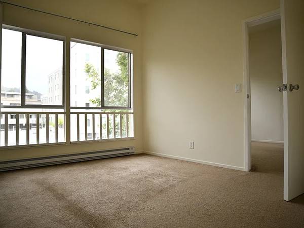 Apartments on Dwight Way · Berkeley photo 2