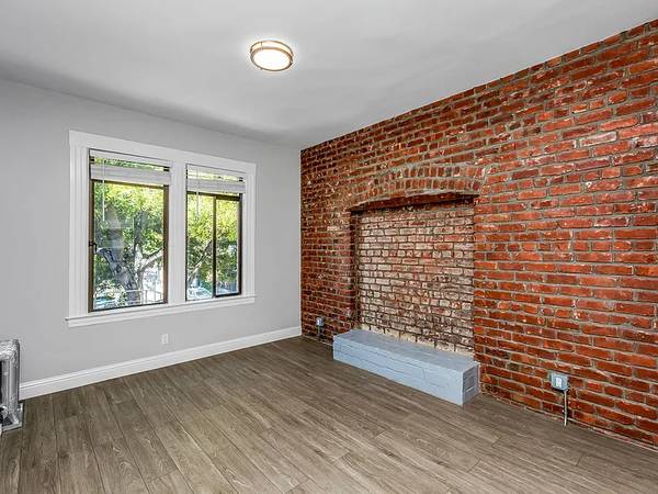 1240 BUSH Apartments photo 5