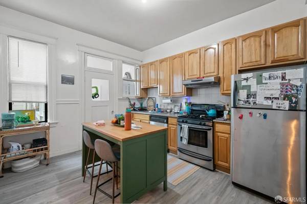 2BR/1BA Apartment on Union St · San Francisco photo 4