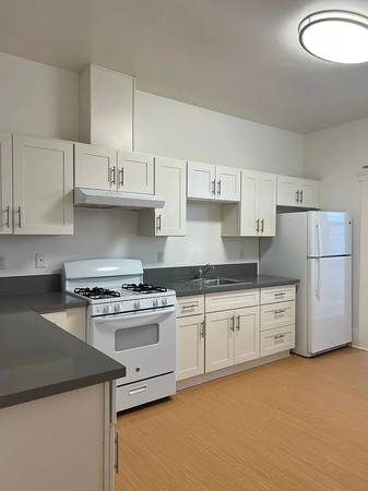 Apartments on N Fair Oaks Ave · Sunnyvale photo 3