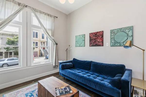 Condos on Pine Street · San Francisco photo 3