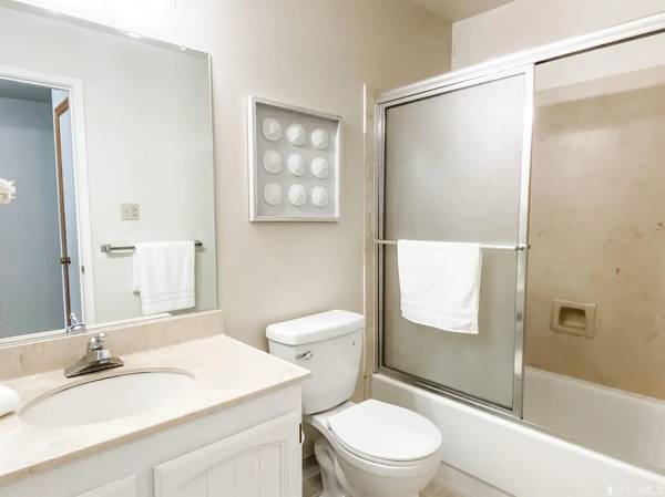 5175 Diamond Heights Boulevard, San Francisco, CA 94131 photo 3