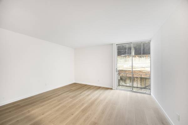 1BR/1BA Apartment on Florida St · San Francisco photo 3