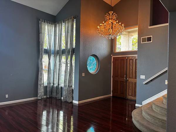 Updated 4 Bedroom 2 Bath Townhome in Union City photo 3