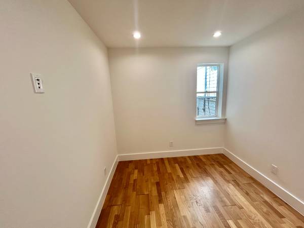 3BR/2BA Flat on Revere Street · San Francisco photo 2