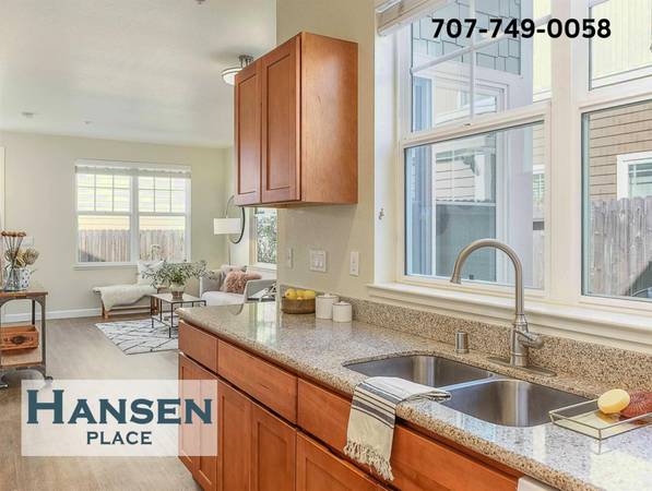 Hansen Place photo 2