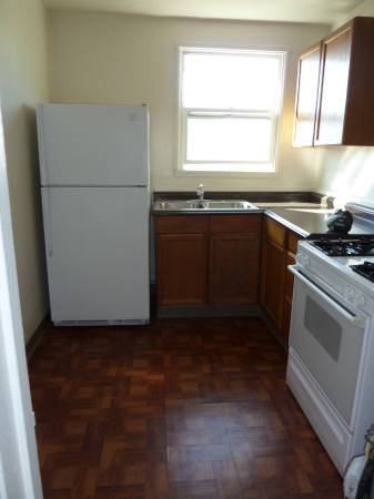 1255 87th Ave, Oakland (Apartment) photo 3