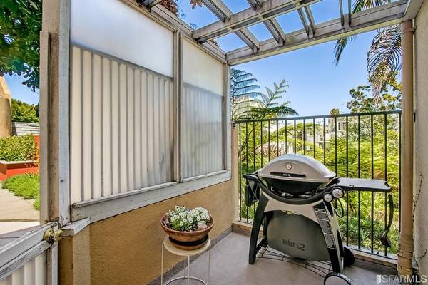 950 Columbus Avenue, San Francisco, CA 94133 photo 4