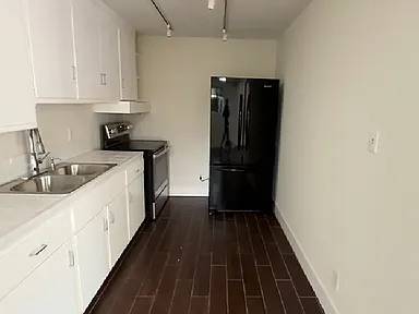 Maude Ave 7 LLC photo 4