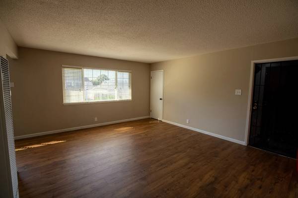Apartments on Peach St. · Pinole photo 5