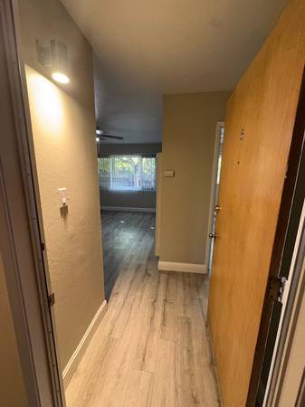1BR/1BA Apartment on Claremont · Oakland