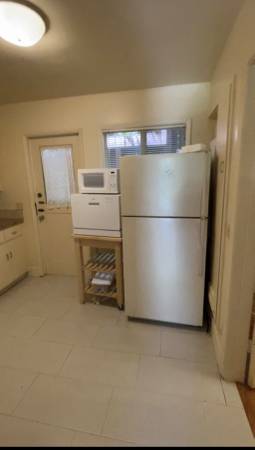 2BR/1BA Apartment on Spruce St · Berkeley photo 4