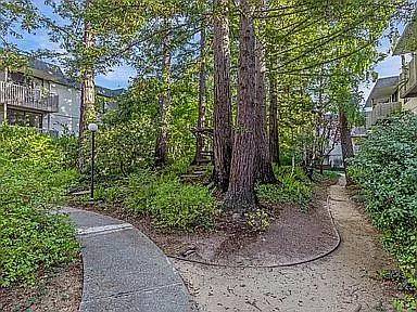 2BR/2BA Condo · San Bruno photo 2