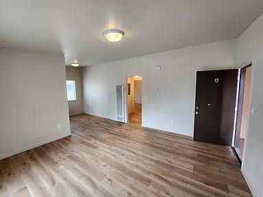 2BR/1BA Apartment on Sharmon Palms Ln · Campbell photo 2