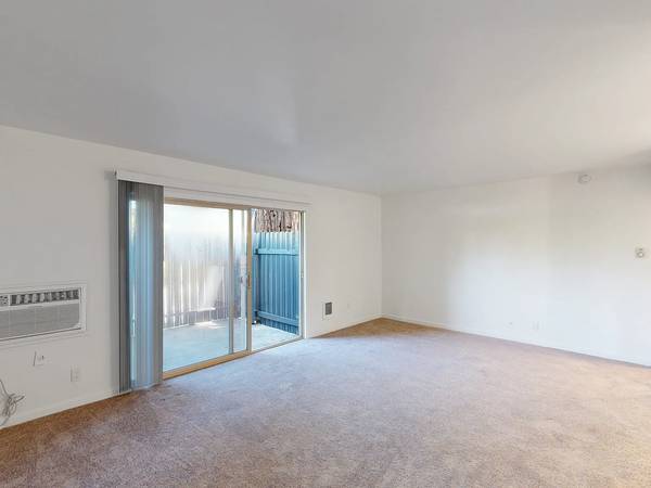 415 Ignacio Blvd Novato, CA 94949 photo 2