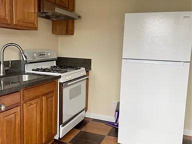 1BR/1BA Apartment on Esmond Ave · Richmond photo 3