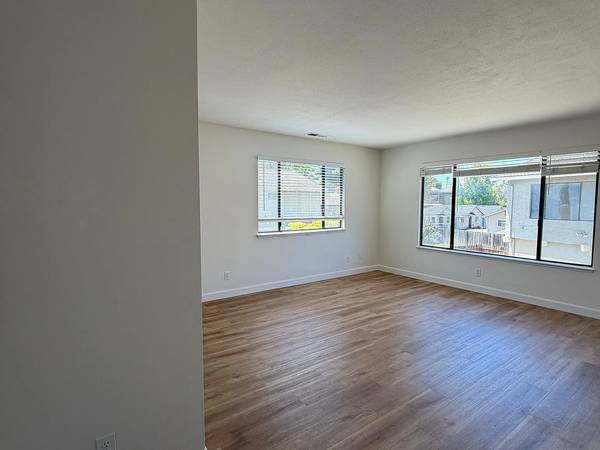 2BR/2BA Apartment on Frederick St · Santa Cruz photo 4