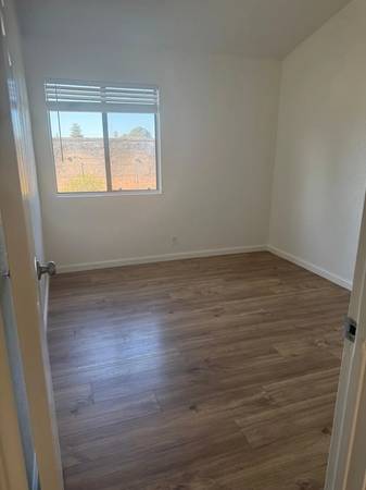 Apartments on Flint Ct · Hayward photo 3
