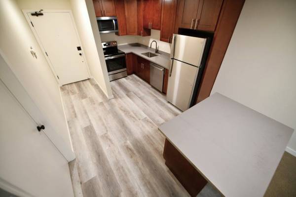 Apartments on Linda Ave · Oakland photo 3