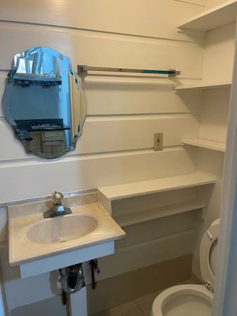 Three Bedroom House in Visitacion Valley photo 5
