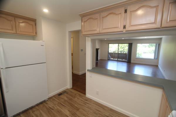 Townhouses on Corte Lenosa · Greenbrae photo 3
