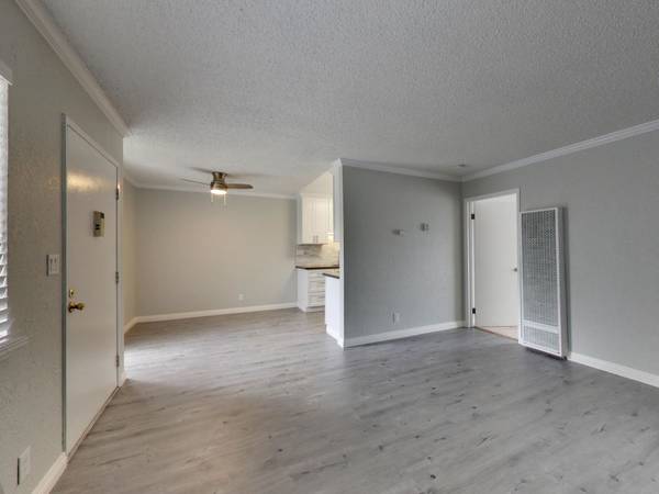 Oak Grove Apartments
