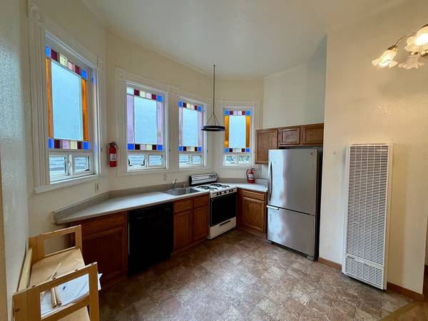 4811 Shattuck Avenue, Oakland, CA 94609 photo 2