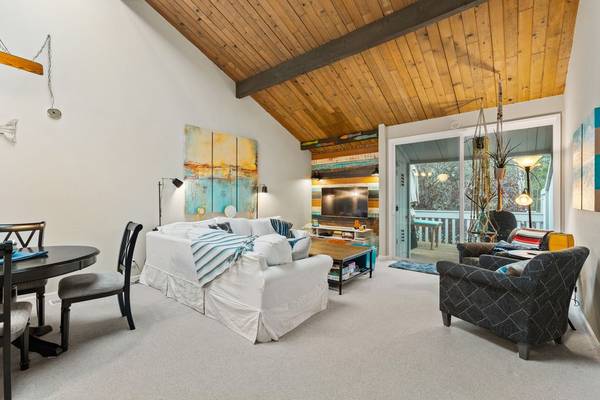 2BR/2BA Townhouse on E Cliff Dr · Santa Cruz
