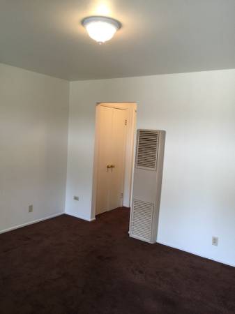 1BR/1BA Apartment on Chiquita Avenue · Mountain View photo 2