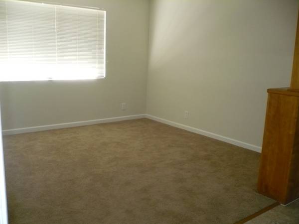 1BR/1BA Apartment on Comstock Ave. · Boyes Hot Springs photo 3