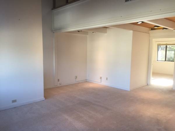 2BR/1BA Apartment on Bridgeway · Sausalito photo 2