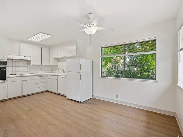 2BR/1BA Apartment on Francisco Ave · San Jose