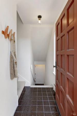 1BR/1BA Townhouse on Corte Real · Greenbrae photo 5