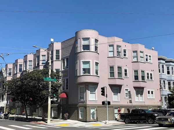 2BR/1BA Apartment on Central Avenue · San Francisco