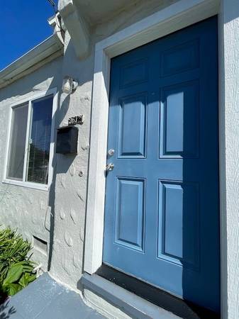 2617 Sacramento St Berkeley, CA 94702 photo 2