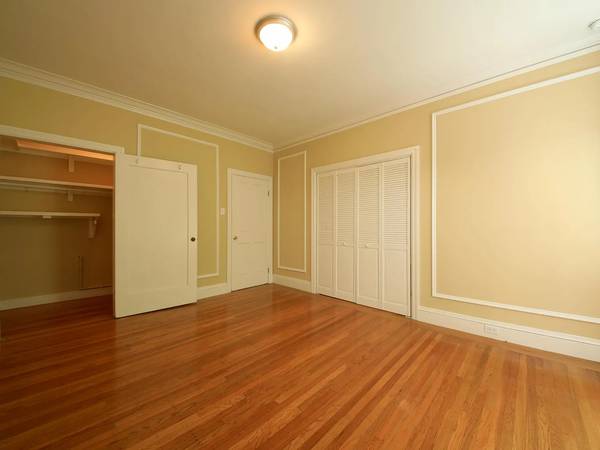 1BR/1BA Apartment on Gough St · San Francisco photo 3