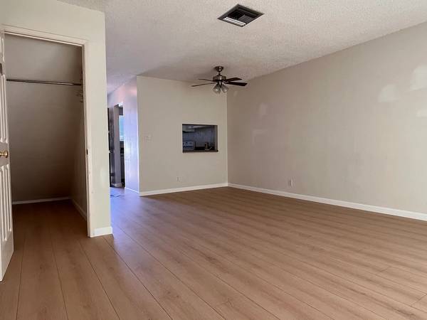 Remodeled 4 Bed 2 Bath Beauty in Vintage Hills photo 5