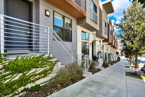 Shipyard 1bd/1ba
