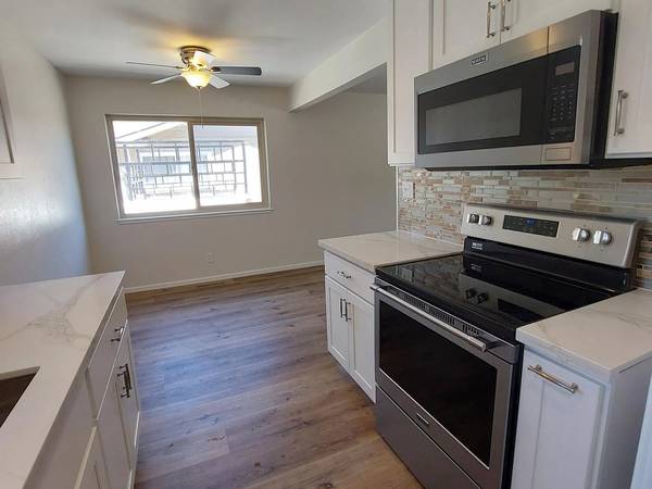 2BR/1BA Apartment on Lindo Ln · Morgan Hill photo 3