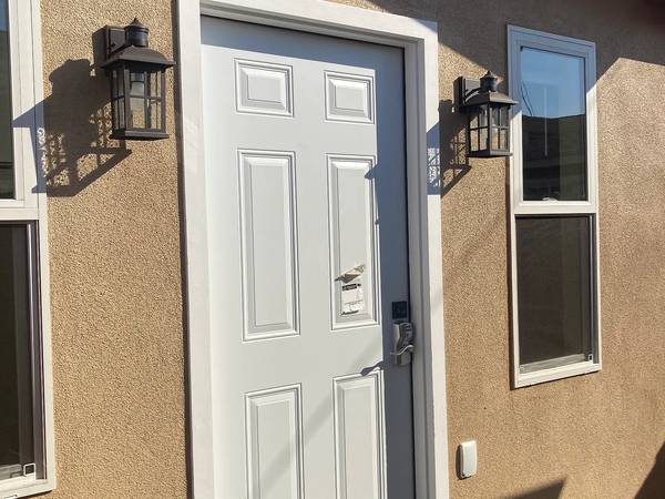1BR/1BA In Law Adu on Eisenhower Dr · Santa Clara photo 2