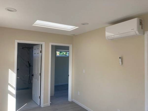 1BR/1BA In Law Adu on Eisenhower Dr · Santa Clara photo 3