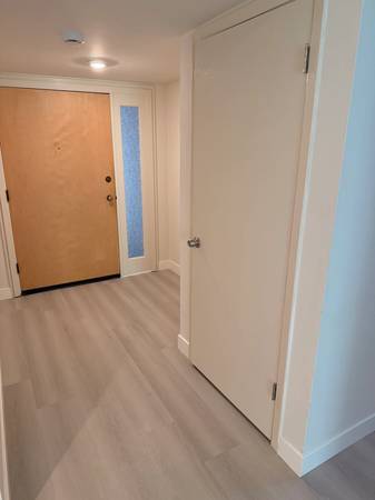 Apartments on Oak Grove Ave · Burlingame photo 4