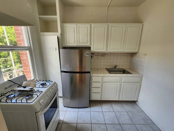 20 Dashiell Hammett Street, San Francisco, CA 94108 photo 3