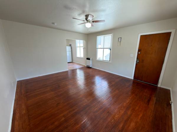 2BR/1BA Apartment on Lincoln Ave · Oakland photo 3