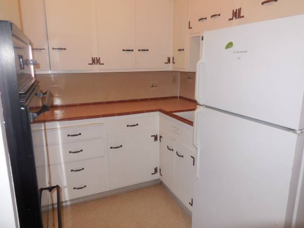 2BR/1BA Apartment on Josephine St. · Berkeley photo 3