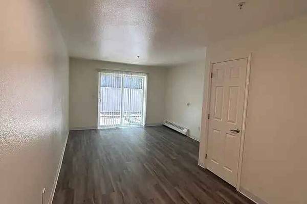 The Fireside Apartments photo 3
