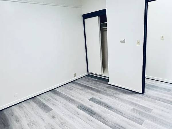 1BR/1BA Apartment on Tiffany Avenue · San Francisco photo 3